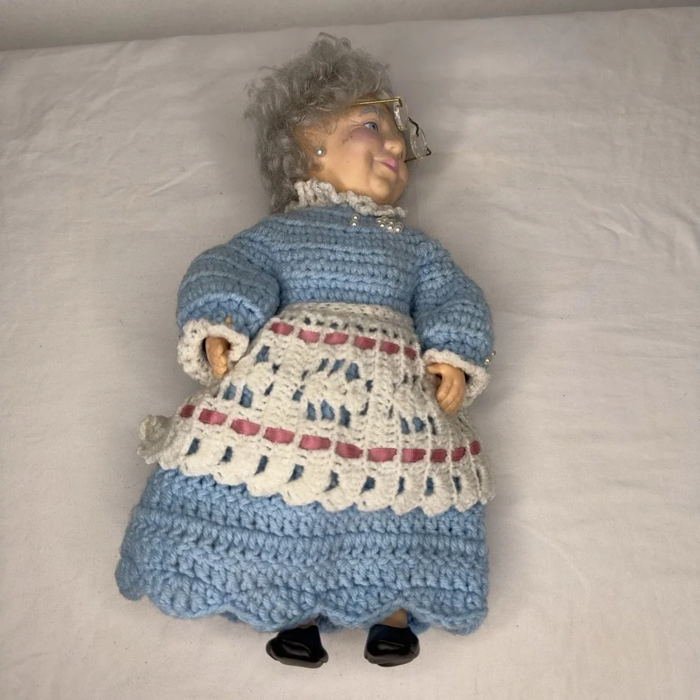Adorable Grandma Doll Amigurumi Crochet Handmade Character Toy‎